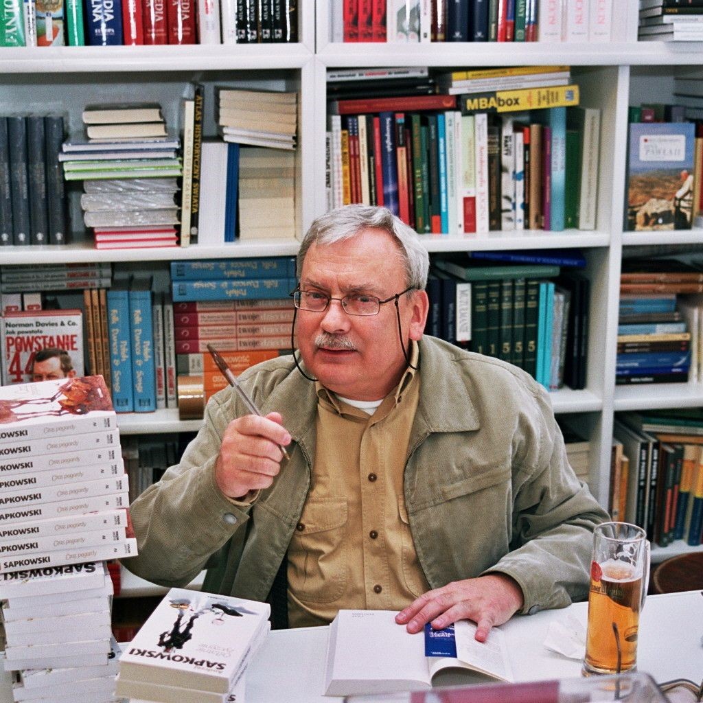 Andrzej Sapkowski - Il guardiano degli innocenti — TEA Libri
